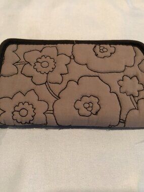 Thirty One Gray Floral Poppy Flower Wallet